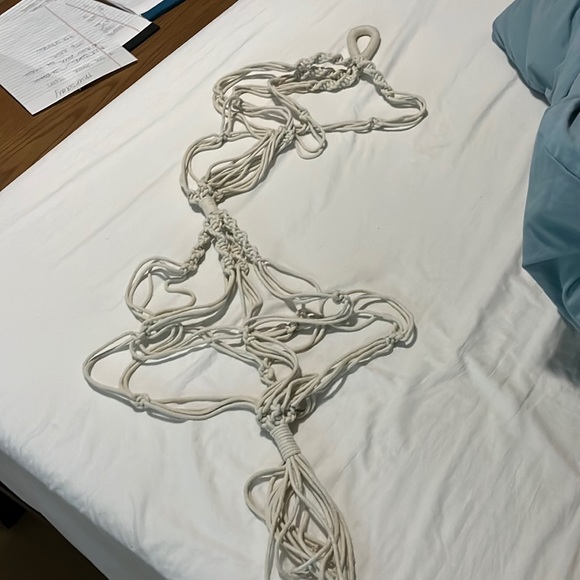 Macramé double plant hanger - Picture 2 of 5